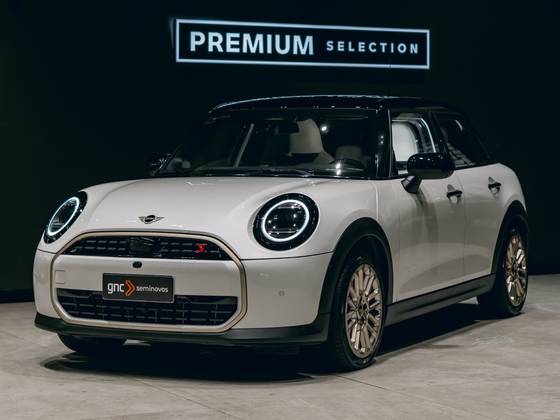 MINI COOPER 2.0 16V TWINPOWER GASOLINA S EXCLUSIVE 4P STEPTRONIC MINI COOPER 2.0 16V TWINPOWER GASOLINA S EXCLUSIVE 4P STEPTRONIC